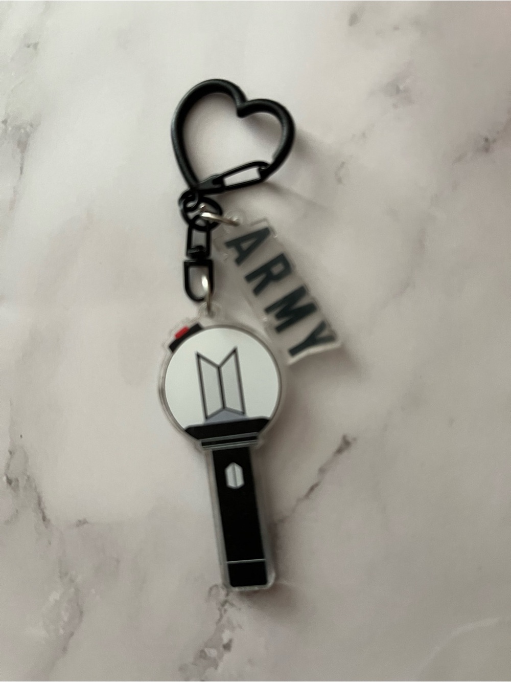 Black Heart Clip-On Lightstick Keychain with ARMY Tag
